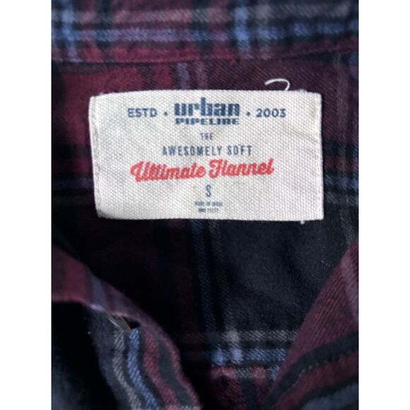 Urban Outfitters Men’s Flannel Shirt Small Red Black Gray Plaid Awesomely Soft U - Picture 2 of 6